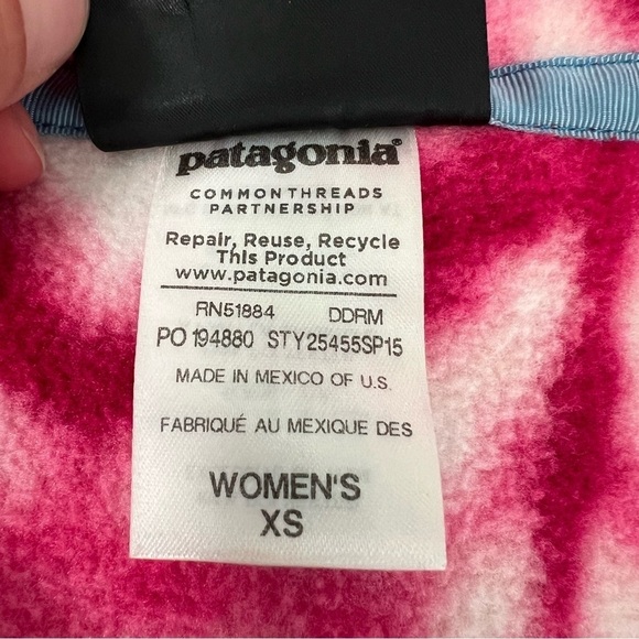Patagonia Synchilla Tie Die Snap Pullover Pink Diamond - Picture 3 of 13